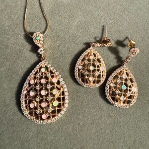 925 Italy rhinestone, iridescent, teardrop necklace and earrings